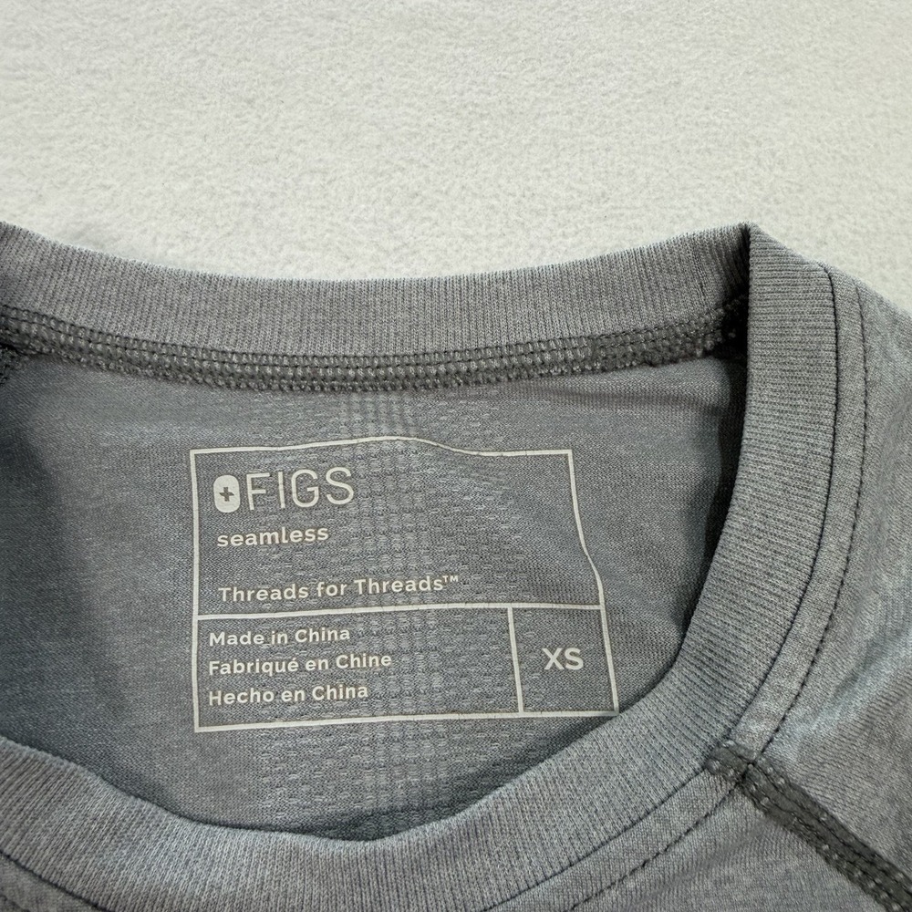FIGS Salta Seamless Underscrub Long Sleeve Light Gray Women's XS - Picture 4 of 6